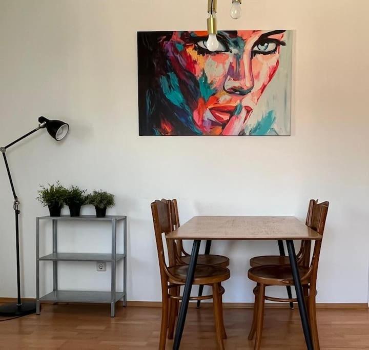 Cozy City Center Apartment Graz Eksteriør bilde